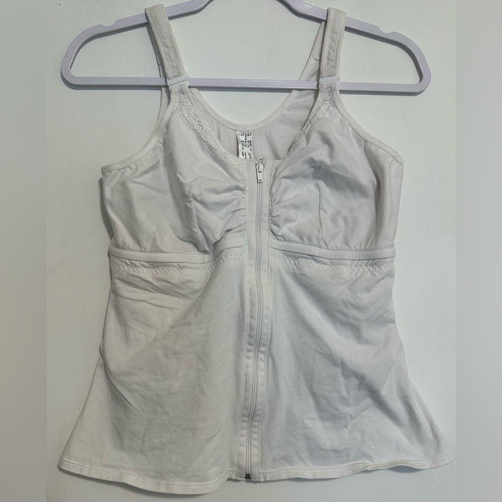 Amoena camisole, size medium.